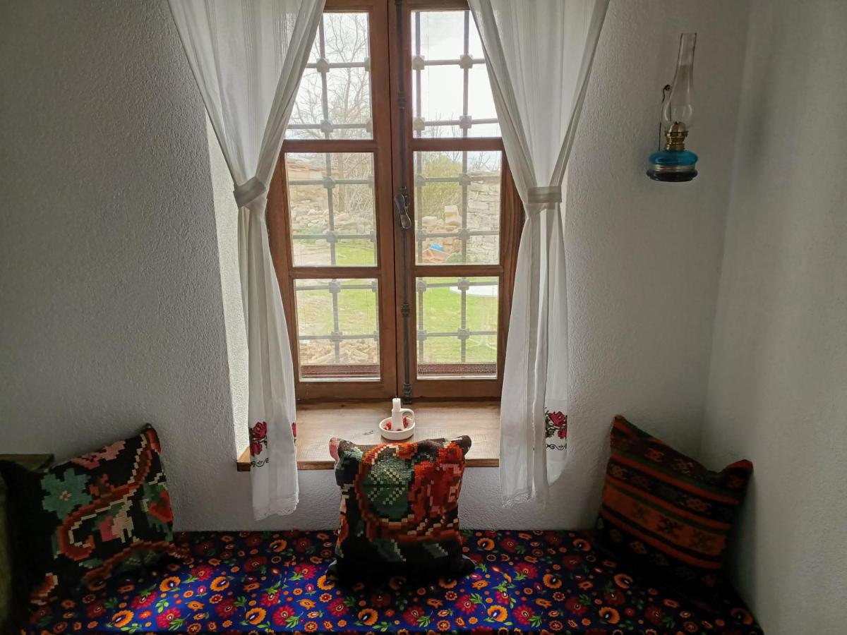 Puli Stone Houses Doğanbey Kültér fotó